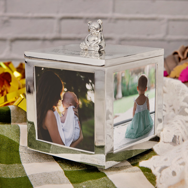 Geburtstag 2 - Silberner Kasten mit Spieldose